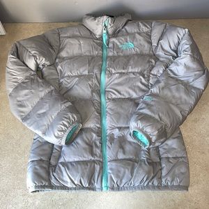 The North Face girls 10/12 coat 550 filler thin